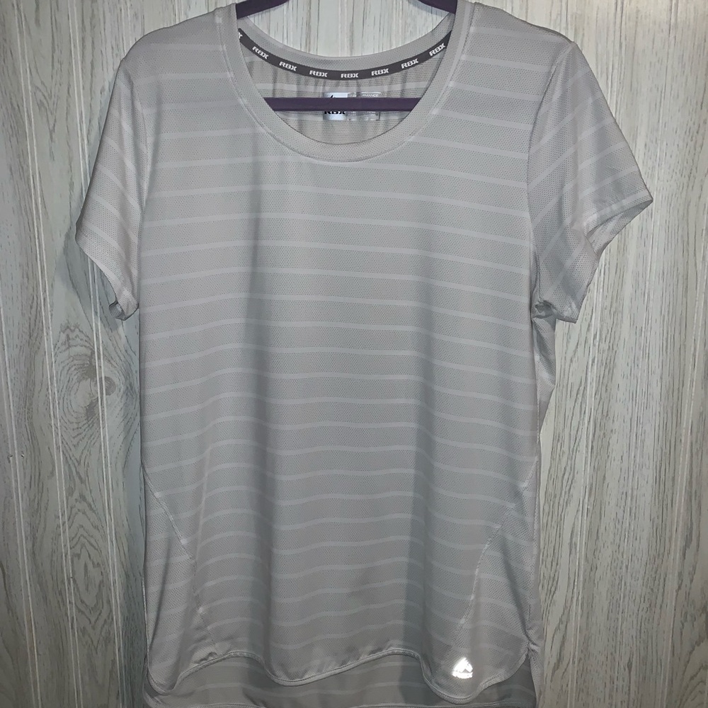 Athletic top